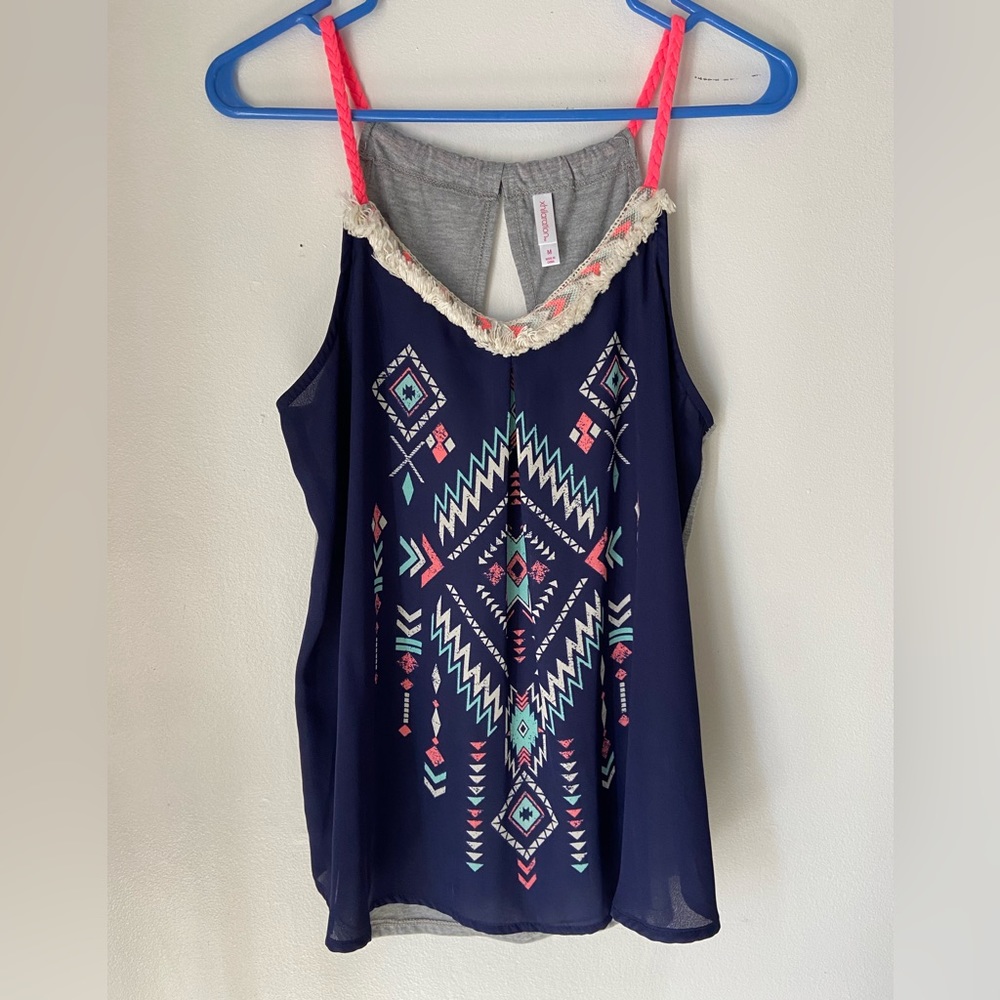 Xhilaration Womens Top sz M Blue Gray Aztec Boho Sleeveless Keyhole Back